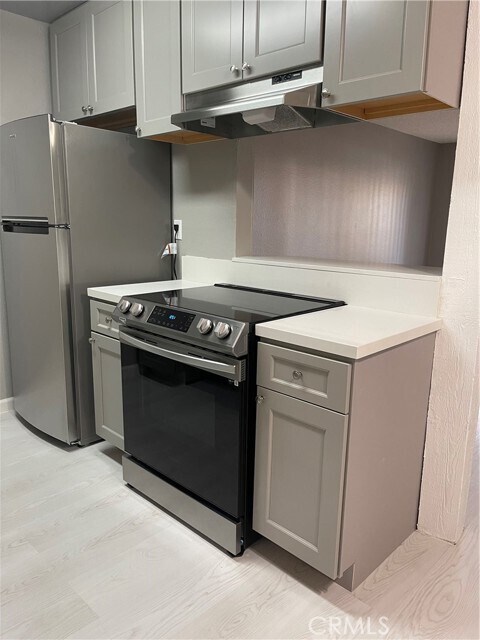 Photo - 1040 W MacArthur Blvd Unidad 51