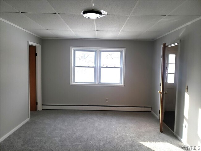 Photo - 10 Washington St