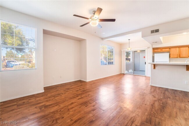 Photo - 7717 Himalayas Ave Unidad 102