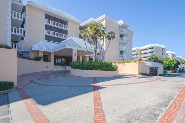 Photo - 6500 Sunset Way Unit 321