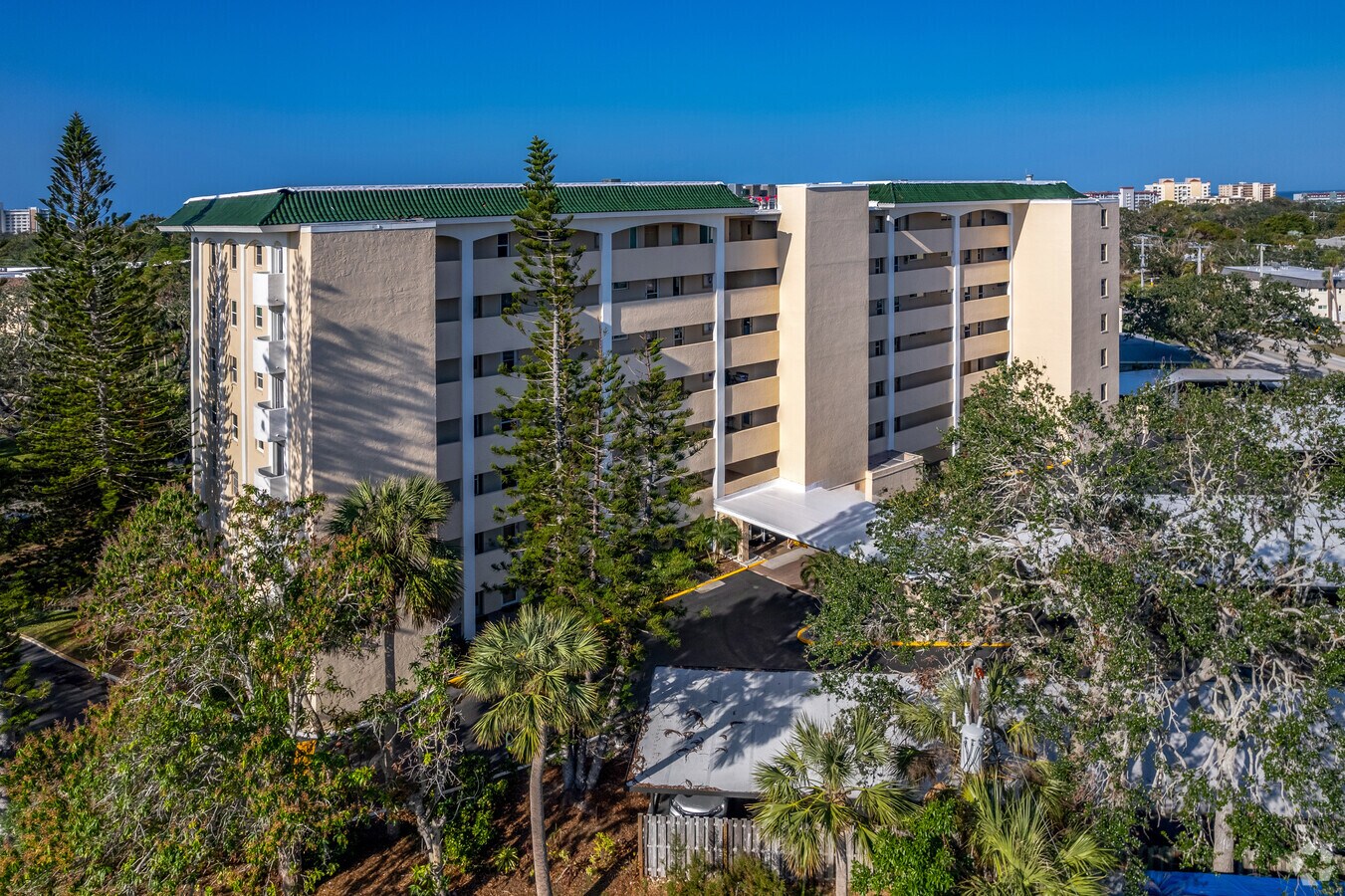 Photo - Venice Avenue Condominium