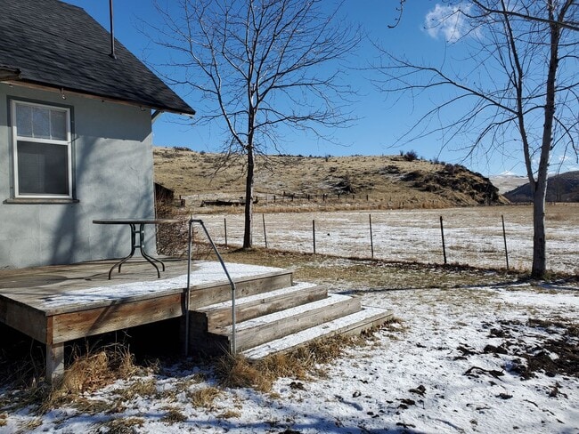 Photo - 58410 High Valley Rd