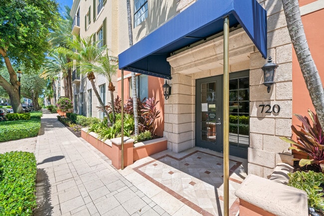 Photo - 720 S Sapodilla Ave Unidad 502 Rental
