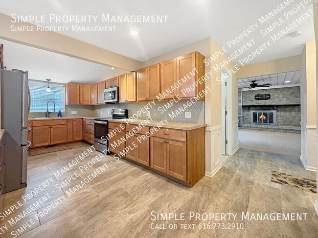 Photo - 5352 Queensbury Dr SE