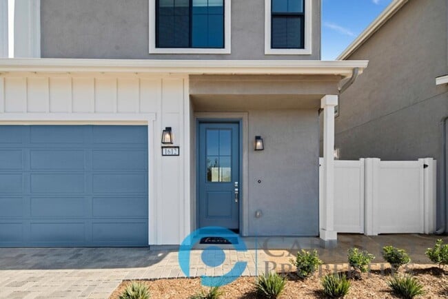 Photo - Brand New 3bd/3ba Home with Private Yard a... Unit 1635
