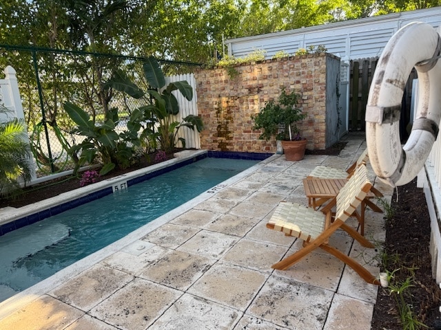 818 White St Unit 5