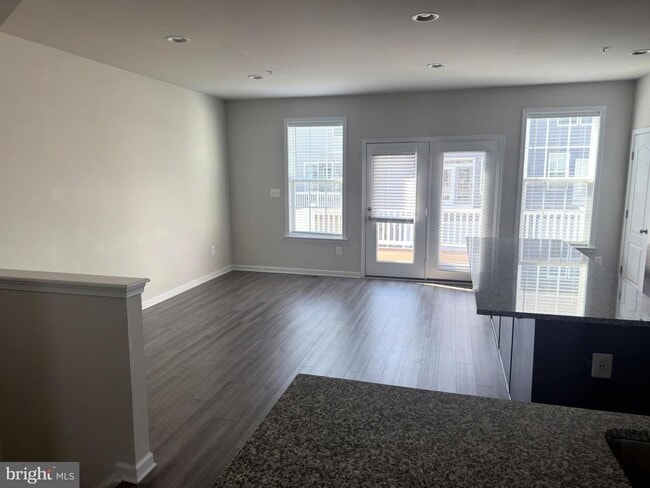 Photo - 6050 Krantz Dr