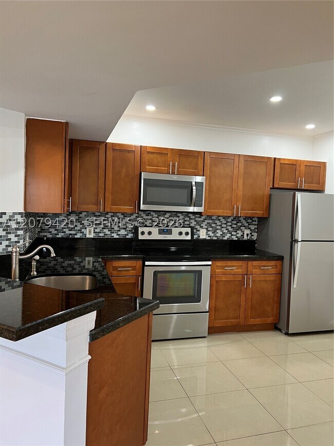 8721 Wiles Rd Unit 306