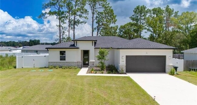 Building Photo - 7439 SW 130th Ln