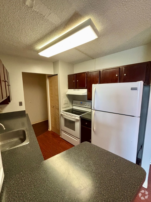 Building Photo - 1400 Millersport Hwy Unit 411 Rental