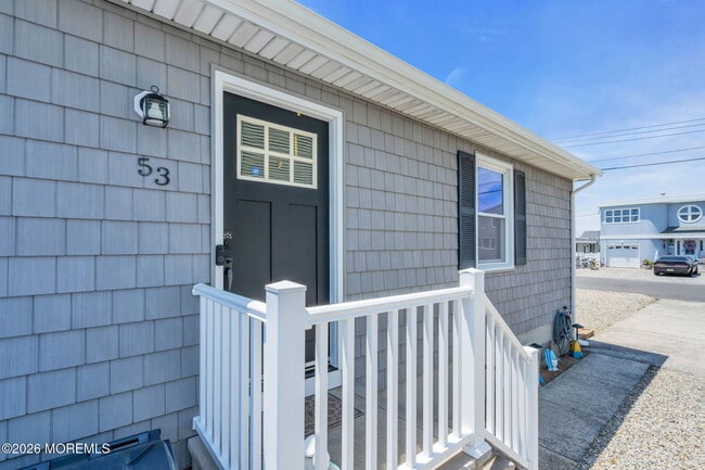 Photo - 53 E Coral Dr