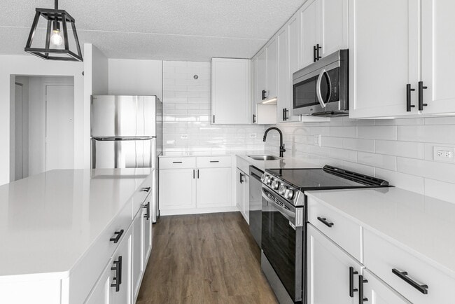 Photo - 1770 First Street | Downtown Highland Park, IL Unit 603