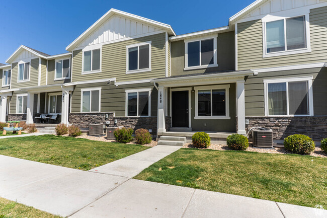 Building Photo - 1848 S 410 W Rental