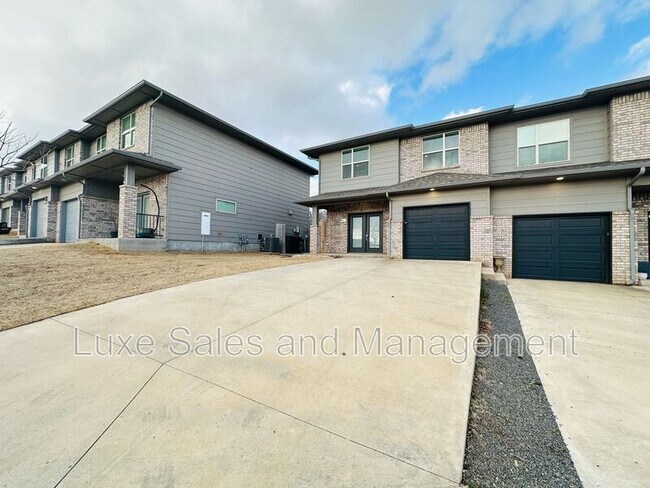 Photo - 7907 NW 135th Terrace