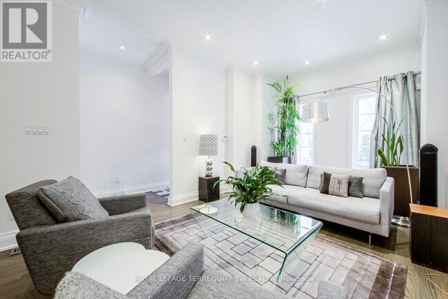 Photo - 190 Bedford Rd