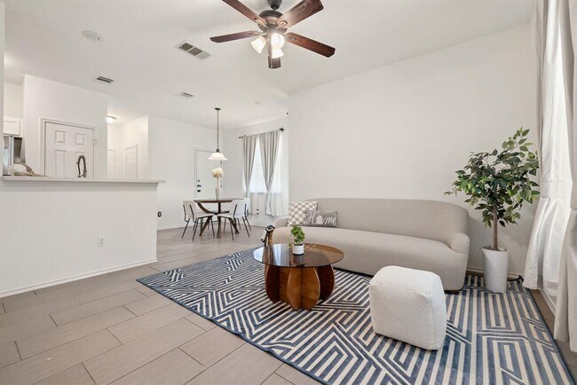 14525 Harris Ridge Blvd Unit B