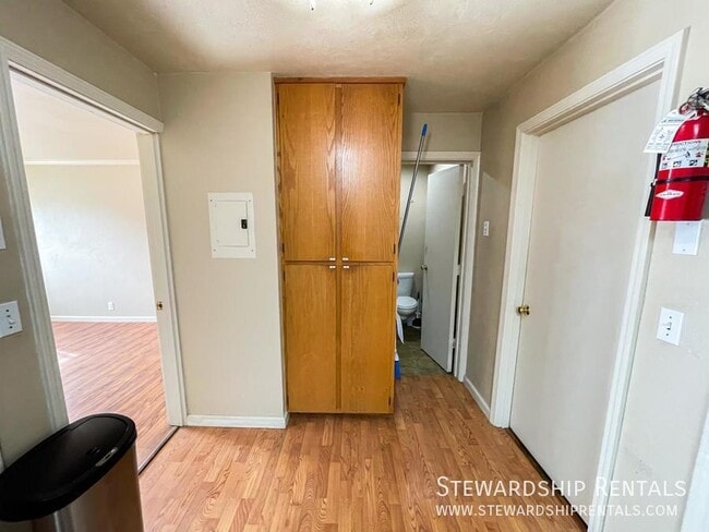 Photo - 1827 Harris St Unit 212