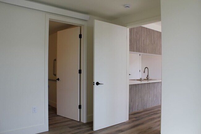 Photo - The Twin Unit 2