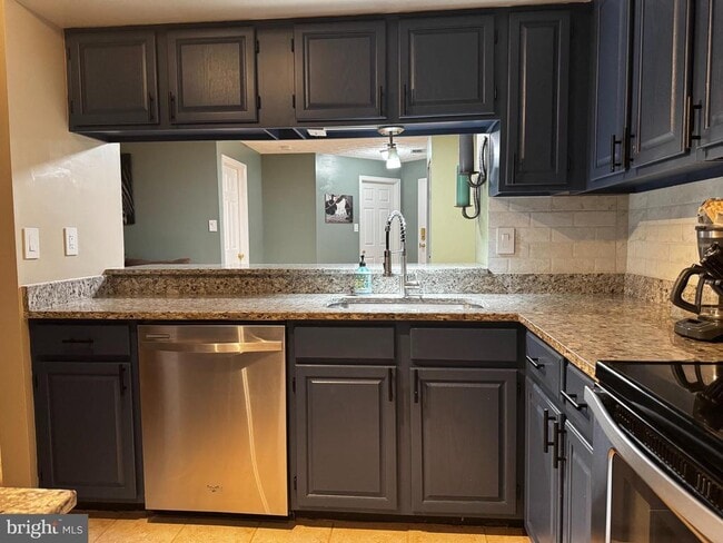 Photo - 12201 St Peter Ct Unit F
