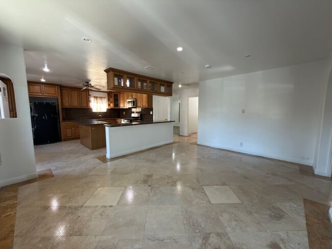 Photo - 534-536 N Parker St Unit 534