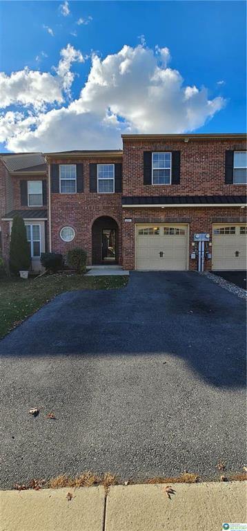 Photo - 251 Milkweed Dr