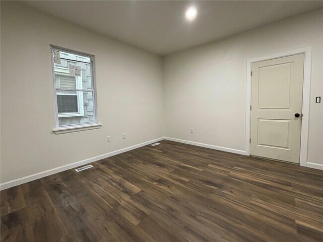 Photo - 693 3rd St Unidad 1