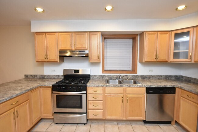Photo - 2724 N Magnolia Ave Unit g