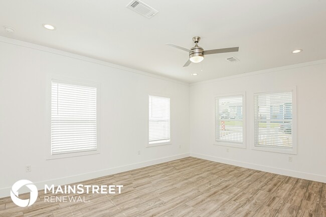 Photo - 1417 Illinois Ave