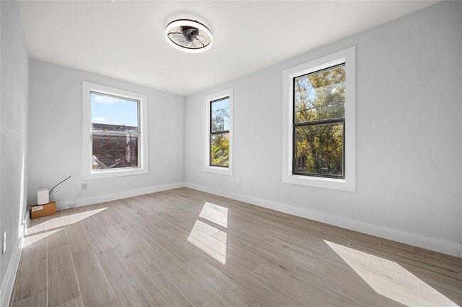 Photo - 3229 Holman St Unit 4