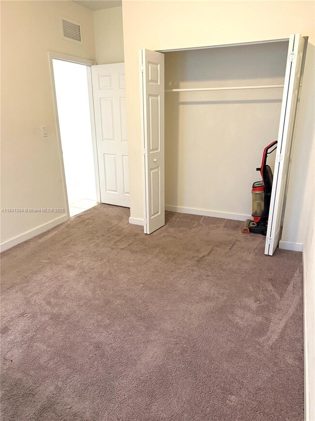 Photo - 260 SE 32nd Ave