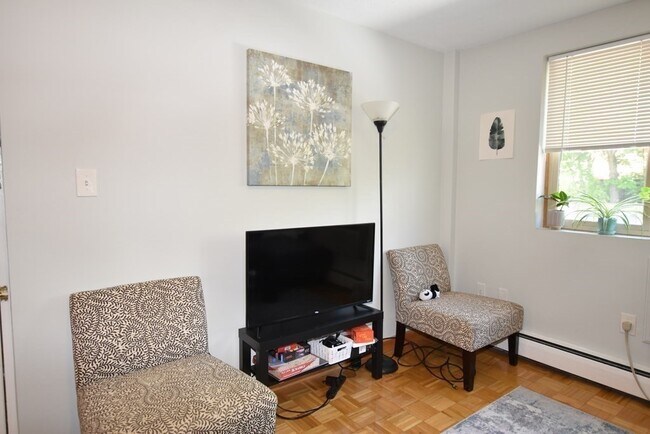 Photo - 33 Cogswell Ave Unit 8