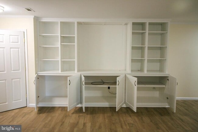 Photo - 11325 Halethorpe Terrace Unit 207