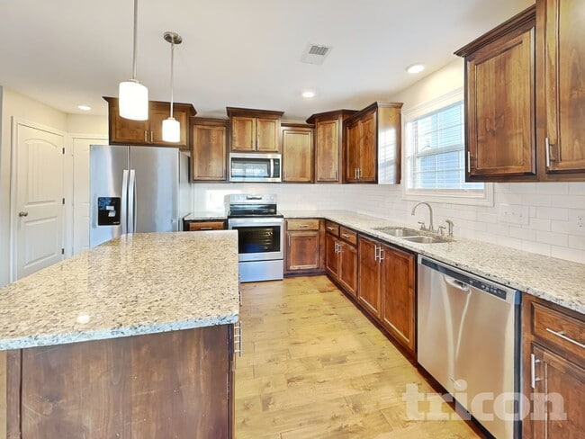 Photo - 1259 Magnum Dr