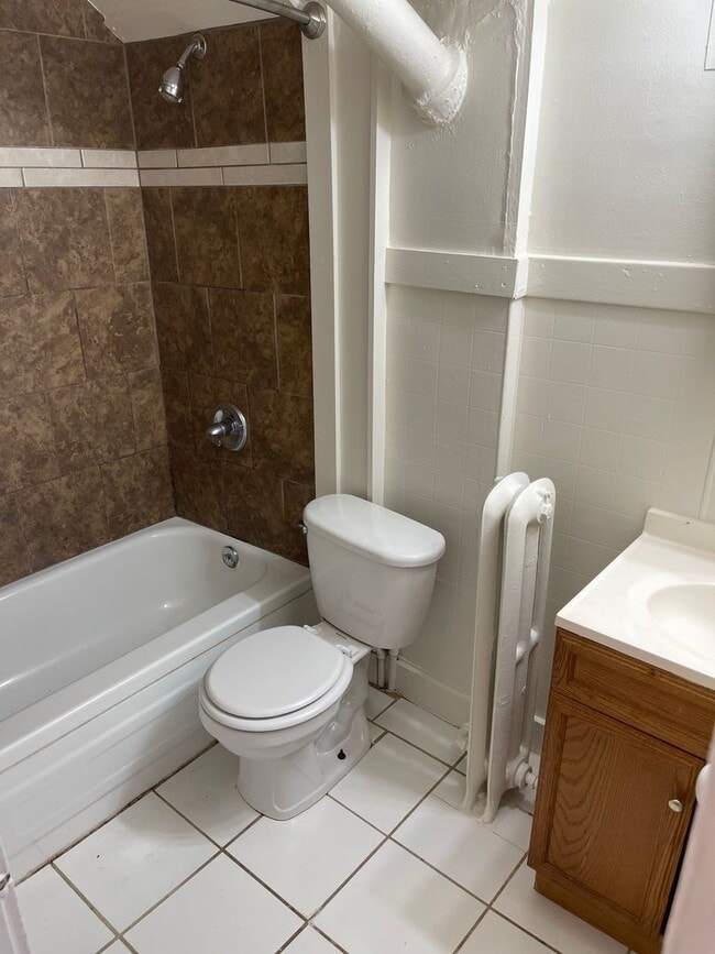 Photo - 821 Wright St Unit Wright, 821A