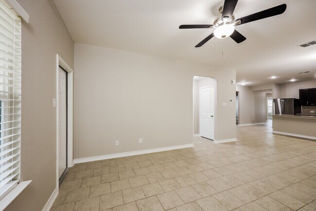 Photo - 12114 Pearl Jubilee