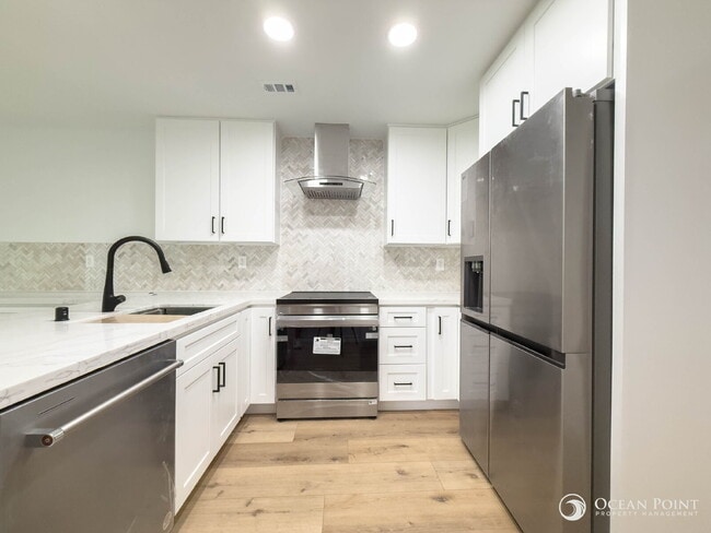 Photo - Newly Remodeled 2 Bedroom Condo for Rent i...