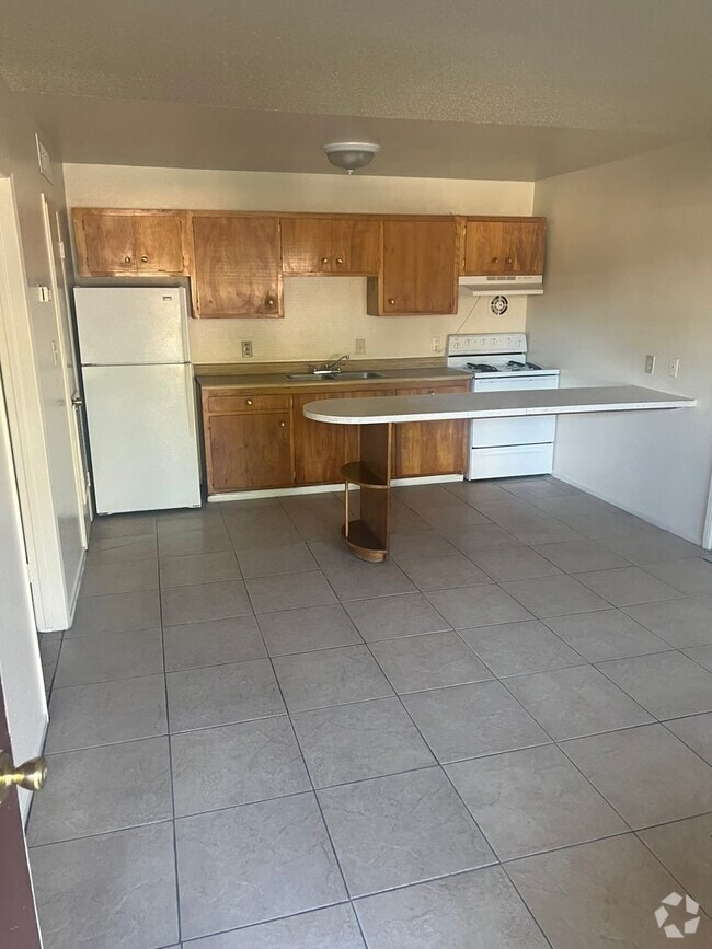 Building Photo - 1 Bedroom 1 Bath In Central Las Vegas Unit 10 Rental