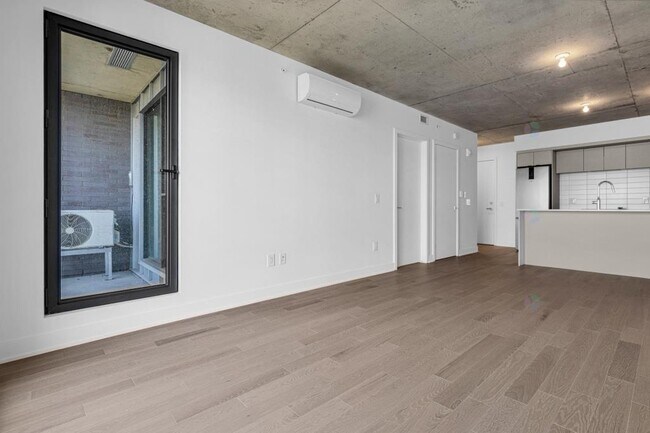 Photo - 1220 Bd René-Lévesque E