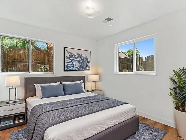 Photo - 9061 Osceola St