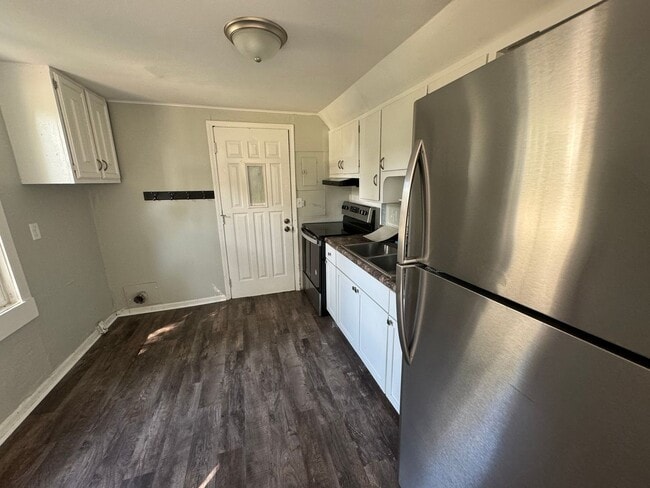 Photo - 1028 Church Ct