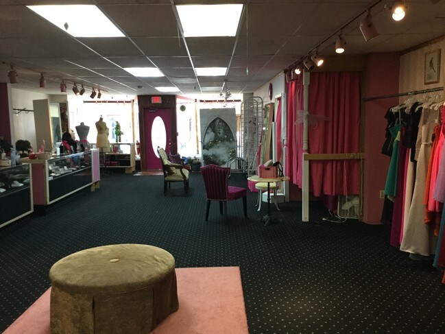 Photo - 111 Spring St