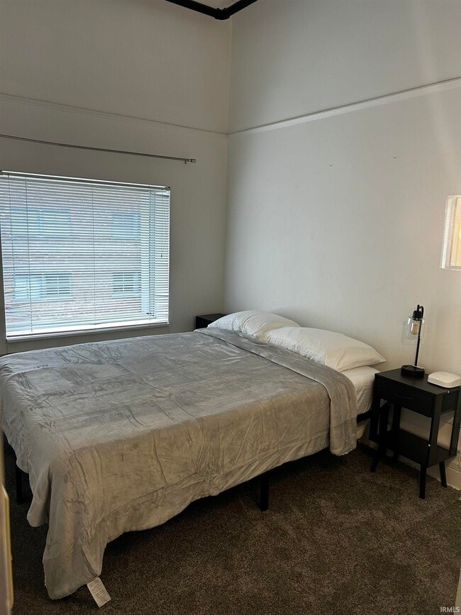 Photo - 112 W Washington Blvd Unidad 322