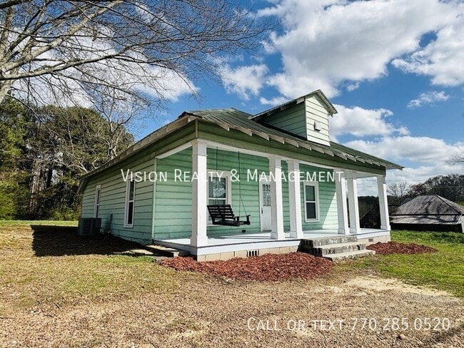 Photo - 240 Clem Lowell Rd