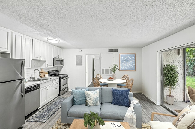 A1U-17 - Liv at Winter Park Apartment Homes