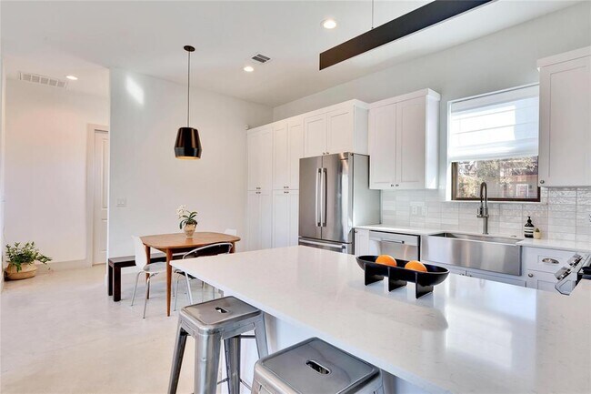 Photo - 2105 Pennsylvania Ave Unidad 2