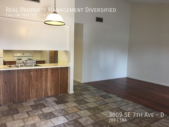 Photo - 3009 SE 7th Ave Unit D