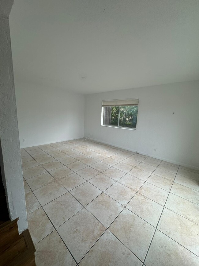 Photo - 2130 Sherwood Forest Blvd