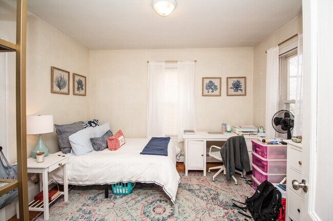 Photo - 66 Chestnut St Unidad 2