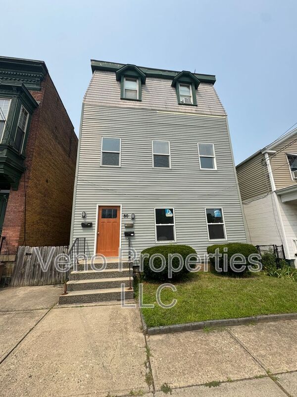 Building Photo - 80 Hudson Ave Rental