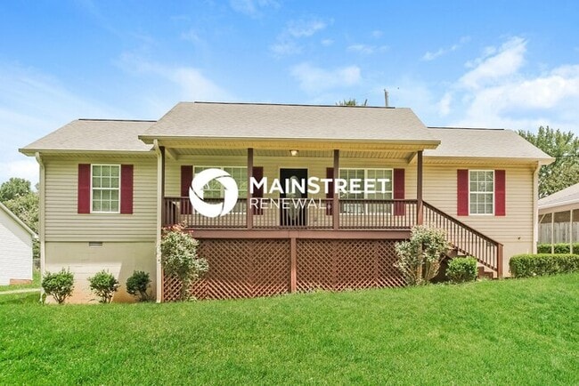 Building Photo - 4 Bedroom Pet-Friendly Home in ATHENS, AL with Main Street Renewal